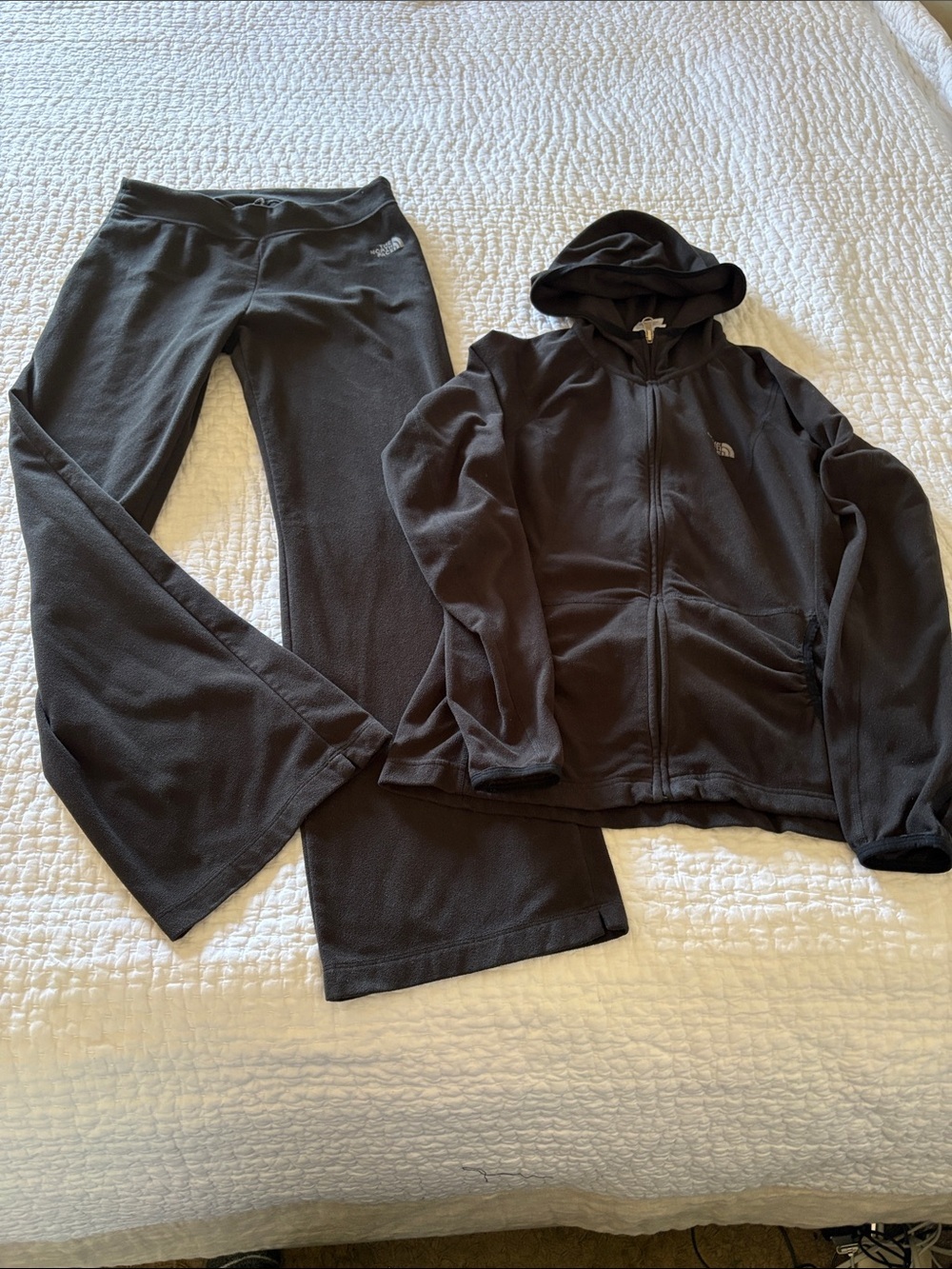 The North Face Black Women's Fleece Zip Hoodie and Pants Set S&M TKA 100 EUC - Picture 2 of 14